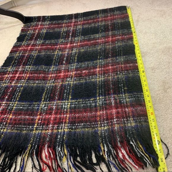 Steve Madden black red yellow blue warm soft fall winter unisex blanket scarf - Picture 8 of 9